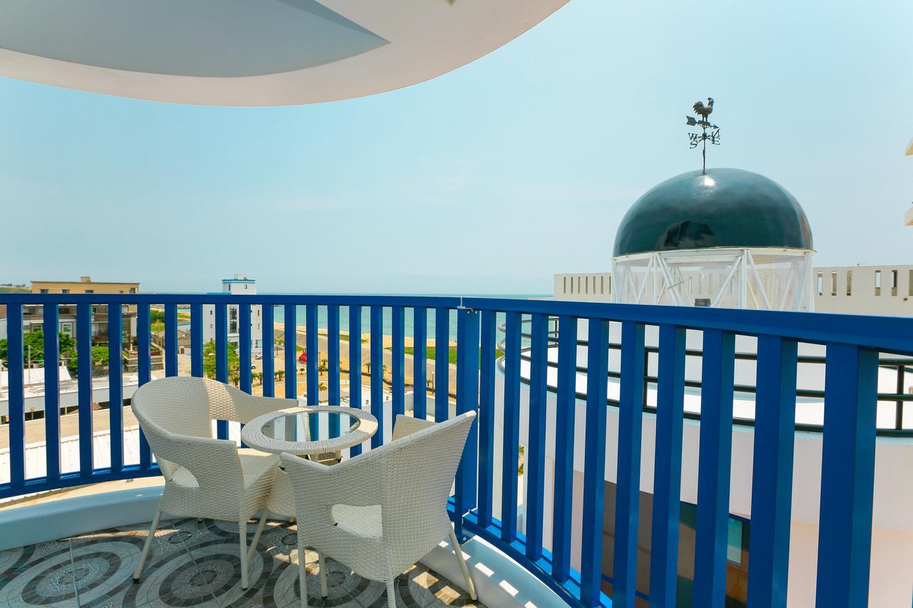 Travel Light House Bed & Breakfast Magong Exterior photo