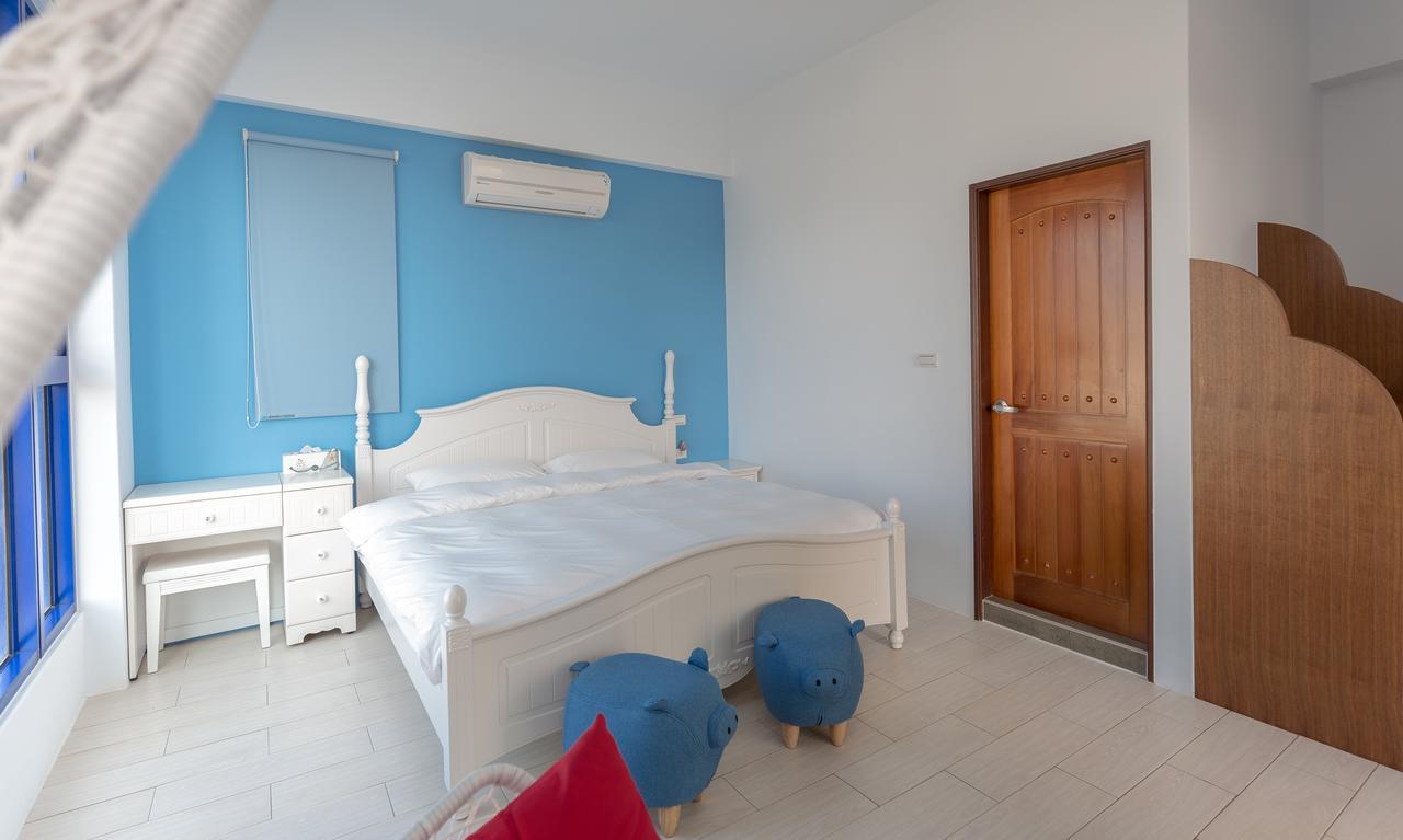 Travel Light House Bed & Breakfast Magong Exterior photo